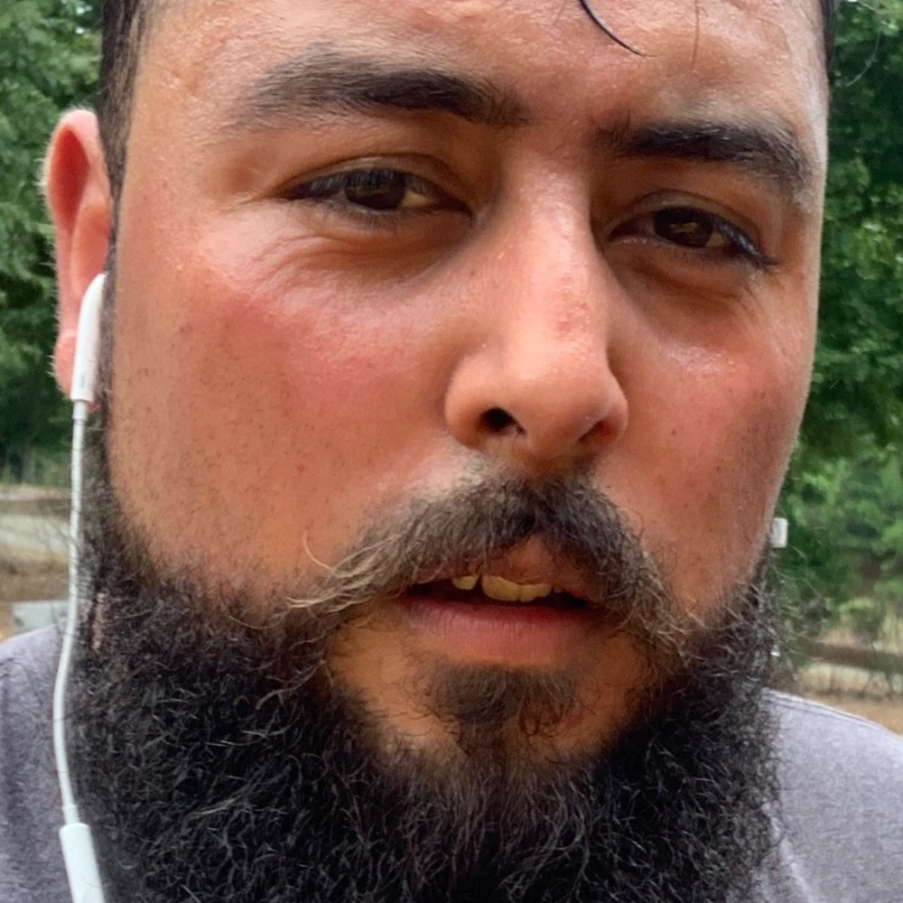 Meet your Posher, Luis
